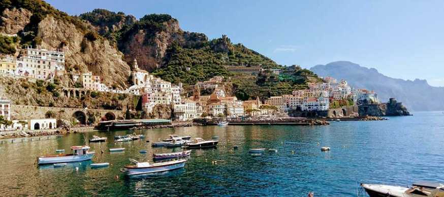 Amalfi Coast to Ischia boat transfers